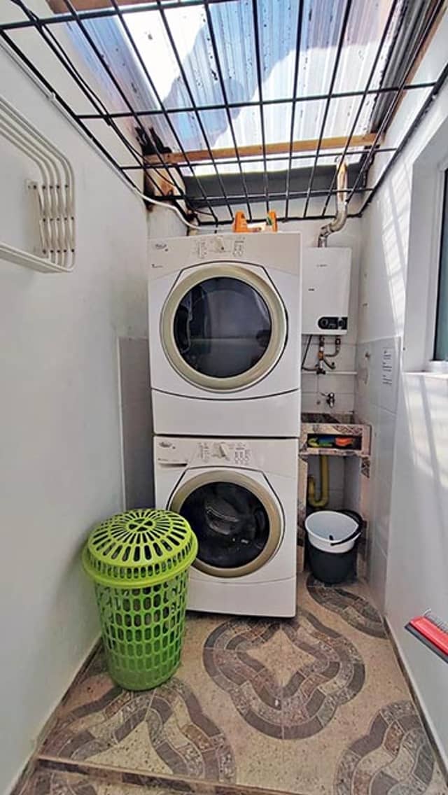 Casa en Venta en Niquia, Bello de 3 plantas con garaje con REF 1441